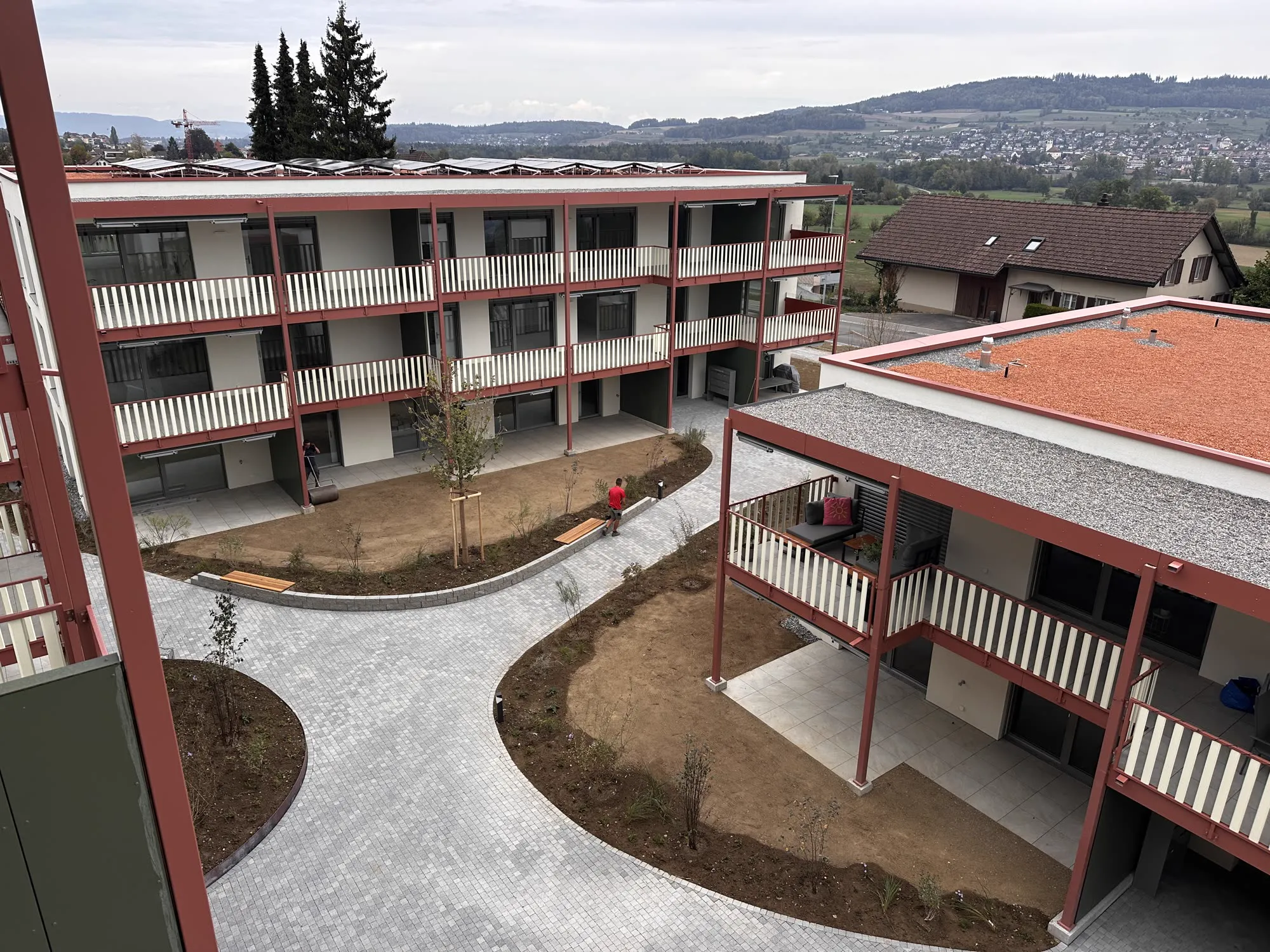 Seeluft Boniswil — Innenhof der Mehrfamilienhäuser